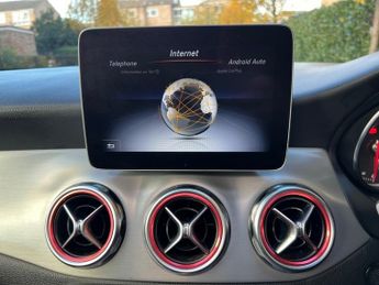 Mercedes GLA GLA 220 D 4MATIC AMG LINE PREMIUM PLUS