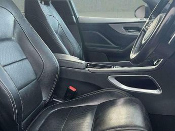 Jaguar F-Pace 2.0 D180 R-Sport Auto AWD Euro 6 (s/s) 5dr