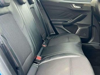 Ford Focus 1.5T EcoBoost ST-Line X Auto Euro 6 (s/s) 5dr