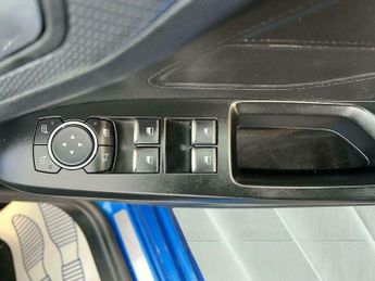 Ford Focus 1.5T EcoBoost ST-Line X Auto Euro 6 (s/s) 5dr