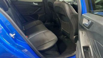 Ford Focus 1.5T EcoBoost ST-Line X Auto Euro 6 (s/s) 5dr