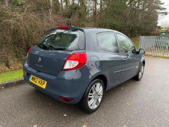 Renault Clio DYNAMIQUE TOMTOM 16V