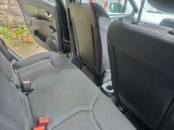 Renault Clio 1.5 dCi Dynamique MediaNav EDC Euro 5 5dr