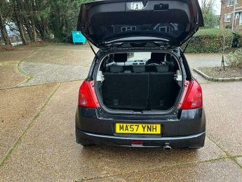 Suzuki Swift 1.3 GL 5dr
