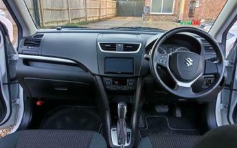 Suzuki Swift 1.2 SZ4 Hatchback 5dr Petrol Auto Euro 5 (94 ps)