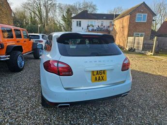 Porsche Cayenne 3.6 SUV 5dr Petrol TiptronicS 4WD Euro 5 (s/s) (300 ps)