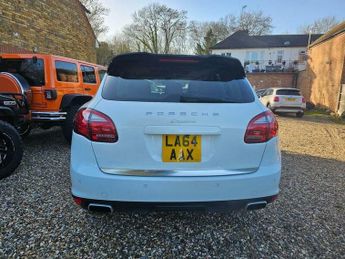 Porsche Cayenne 3.6 SUV 5dr Petrol TiptronicS 4WD Euro 5 (s/s) (300 ps)