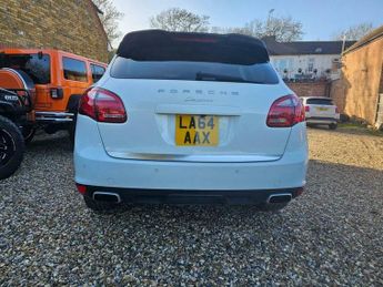 Porsche Cayenne 3.6 SUV 5dr Petrol TiptronicS 4WD Euro 5 (s/s) (300 ps)