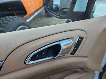 Porsche Cayenne 3.6 SUV 5dr Petrol TiptronicS 4WD Euro 5 (s/s) (300 ps)