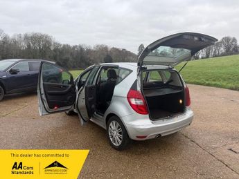 Mercedes-Benz A Class 2.0 A160 CDI Elegance SE Hatchback 5dr Diesel CVT (147 g/km, 82 