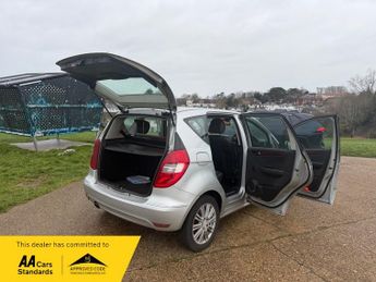 Mercedes-Benz A Class 2.0 A160 CDI Elegance SE Hatchback 5dr Diesel CVT (147 g/km, 82 