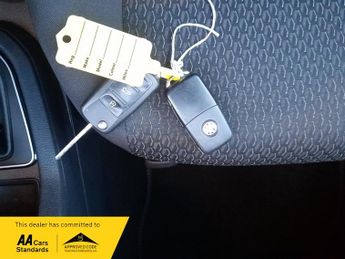 Volkswagen Caddy Maxi Life C20 LIFE 2.0 TDI, AUTO,5 SEAT WHEELCHAIR ADAPTED, FLAT REAR RAMP