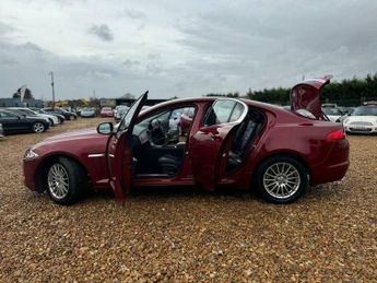 Jaguar XF 2.2d Luxury Auto Euro 5 (s/s) 4dr