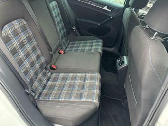 Volkswagen Golf 1.4 TSI GTE DSG Euro 6 (s/s) 5dr