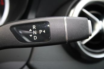 Mercedes GLA Class GLA 200 D AMG LINE PREMIUM