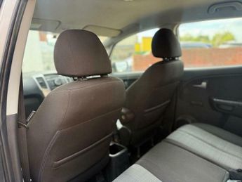 Kia Venga 1.6 2 Auto Euro 5 5dr
