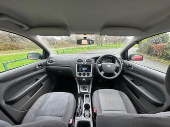 Ford Focus LX 16V