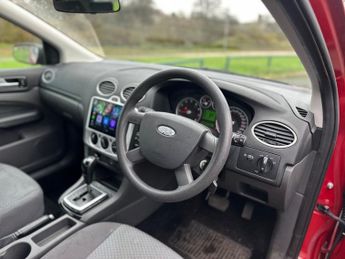 Ford Focus LX 16V