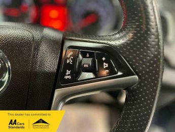 Vauxhall Insignia 2.0 CDTi SRi Auto Euro 5 5dr