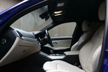 BMW 3 SERIES 2.0 330e 12kWh M Sport Auto Euro 6 (s/s) 4dr