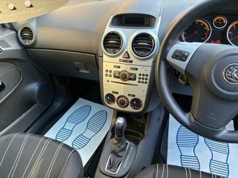 Vauxhall Corsa 1.4i 16v Exclusiv 3dr