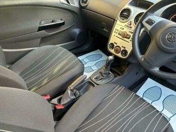 Vauxhall Corsa 1.4i 16v Exclusiv 3dr