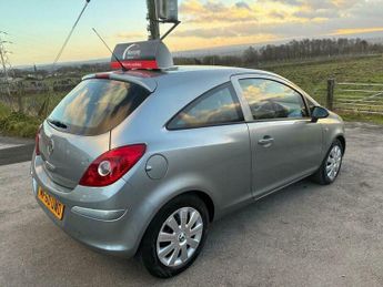Vauxhall Corsa 1.4i 16v Exclusiv 3dr