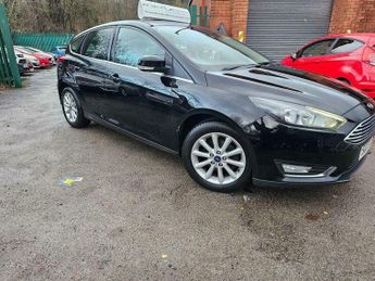 Ford Focus 1.0T EcoBoost Titanium Euro 6 (s/s) 5dr