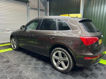 Audi Q5 3.0 TDI V6 S line Special Edition SUV 5dr Diesel S Tronic quattr