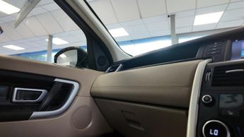 Land Rover Discovery Sport TD4 HSE SAT NAV PANO ROOF LEATHER 4X4 7 SEATER