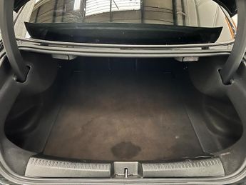 Mercedes SLR McLaren CLA 200 AMG LINE EXECUTIVE