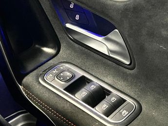 Mercedes CLA CLA 200h MHEV AMG LINE EXECUTIVE