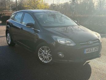 Ford Focus 1.0T EcoBoost Titanium Euro 5 (s/s) 5dr