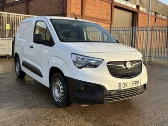 Vauxhall Combo 1.5 Turbo D 2300 Dynamic L1 H1 Euro 6 4dr