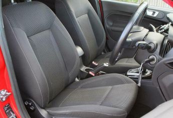 Ford Fiesta 1.6 Titanium Powershift Euro 6 5dr