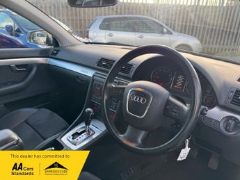 Audi A4 FSI QUATTRO S LINE