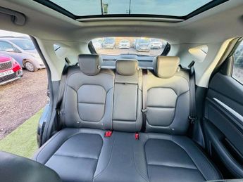 MG ZS 72.6kWh Trophy Long Range Auto 5dr