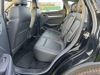 MG ZS 72.6kWh Trophy Long Range Auto 5dr