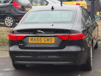 Jaguar XF 2.0d Prestige Saloon 4dr Diesel Auto Euro 6 (s/s) (163 ps)
