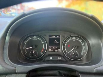 Skoda Fabia 1.4 TSI vRS S2000 DSG Euro 5 5dr