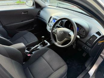 Hyundai I30 1.4 ES Euro 4 5dr