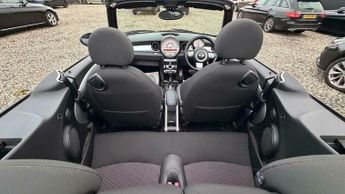 MINI Convertible 1.6 Cooper S Steptronic Euro 5 2dr