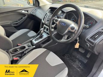 Ford Focus 1.6 Zetec Powershift Euro 5 5dr