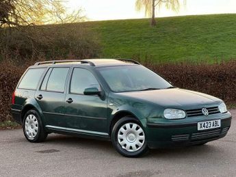 Volkswagen Golf 1.6 S 5dr