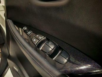 Nissan Leaf 30kWh Tekna Auto 5dr