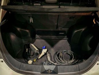 Nissan Leaf 30kWh Tekna Auto 5dr