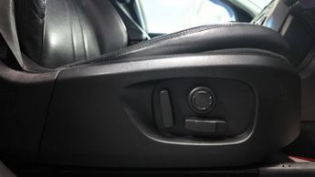 Land Rover Discovery Sport TD4 HSE BLACK 17 PLATE SAT NAV AUTO PANO ROOF LEATHER 7 SEATER