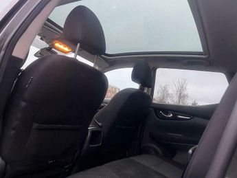 Nissan Qashqai 1.2 DIG-T n-tec+ XTRON 2WD Euro 6 (s/s) 5dr