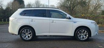 Mitsubishi Outlander 2.0h 12kWh GX4h CVT 4WD Euro 5 (s/s) 5dr