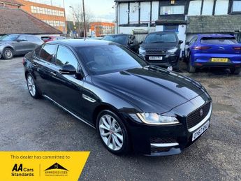 Jaguar XF D R-SPORT